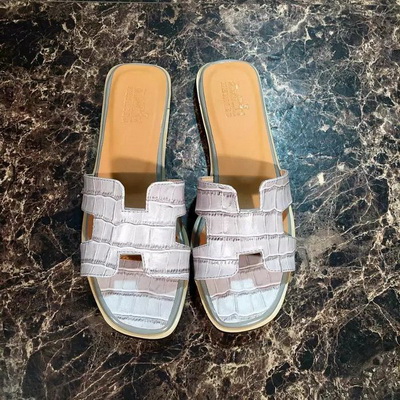 HERMES Slippers Women--068